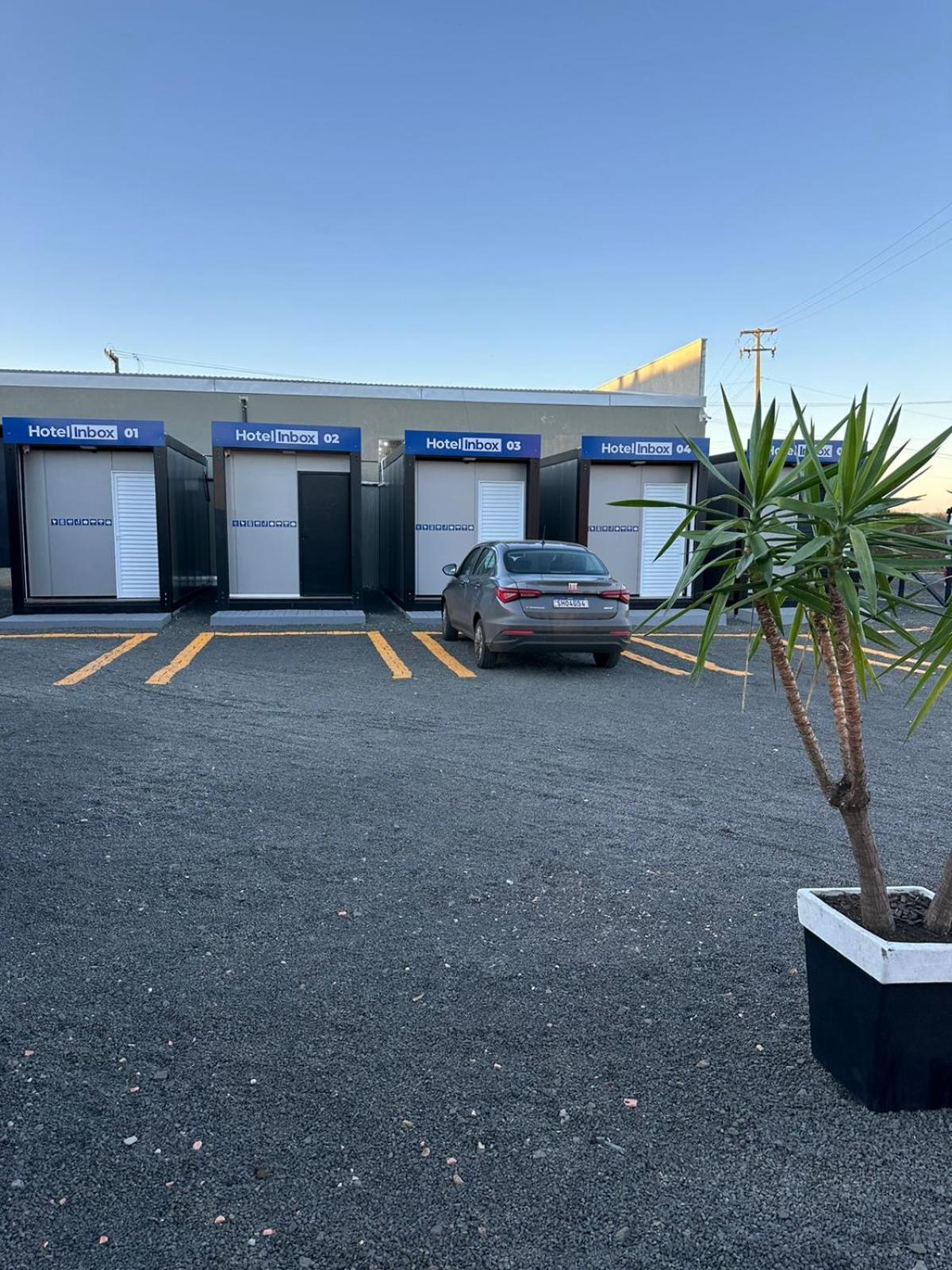 Hotel In Box - Parada Benedita 伊拉蒂 外观 照片